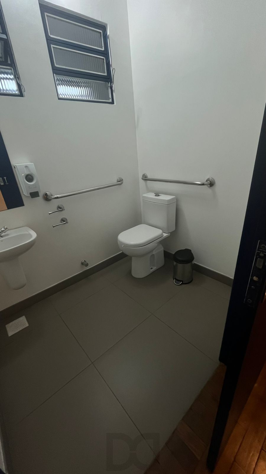 Casa adaptada para comércio, Boa Vista, Porto Alegre/RS — foto 21