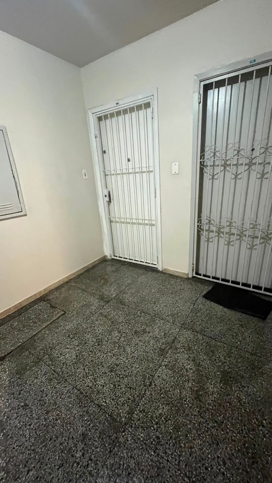 Apartamento à Venda 1 dormitório na Vila Ipiranga - SALAR — foto 12