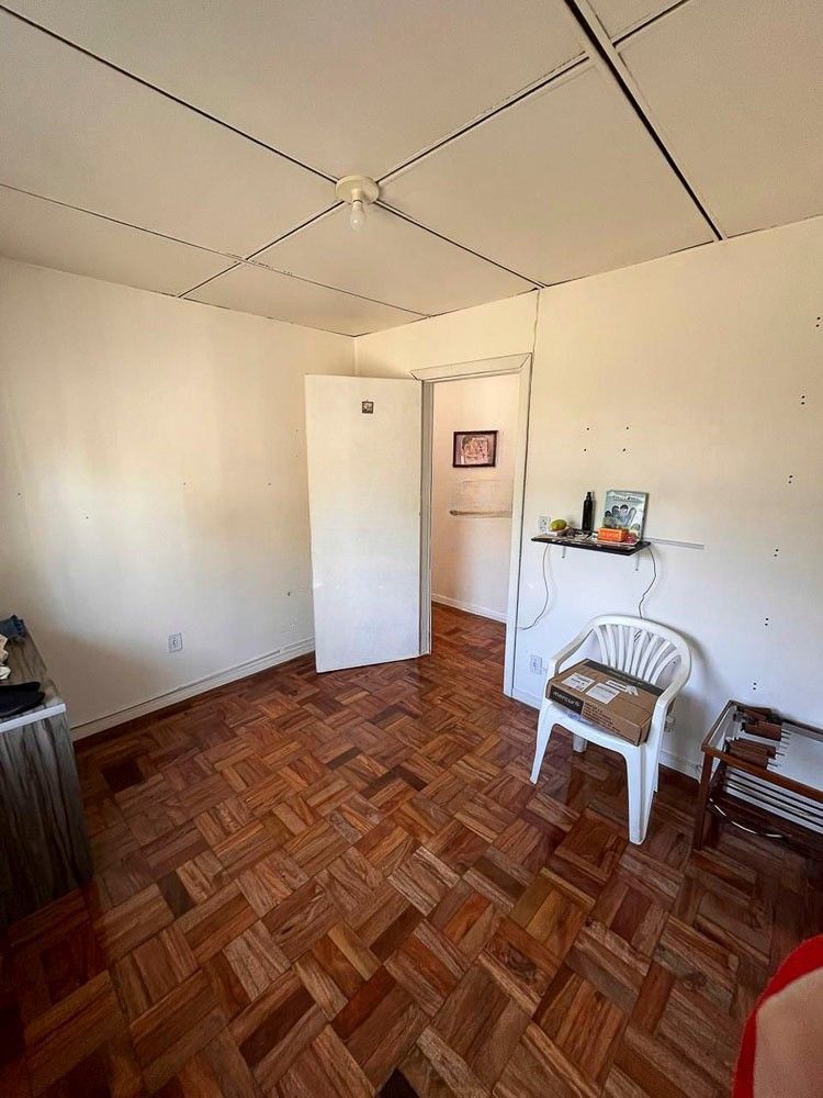Casa de esquina, Bairro Parque dos Maias, Porto Alegre, Rio Grande do Sul — foto 10