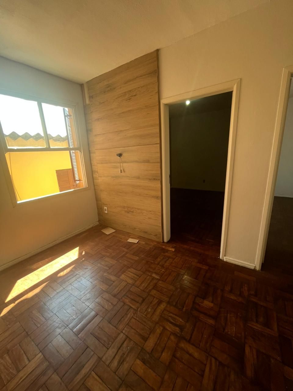 Apartamento 2 Dormitórios Reformado com Localização Imbatível — foto 11