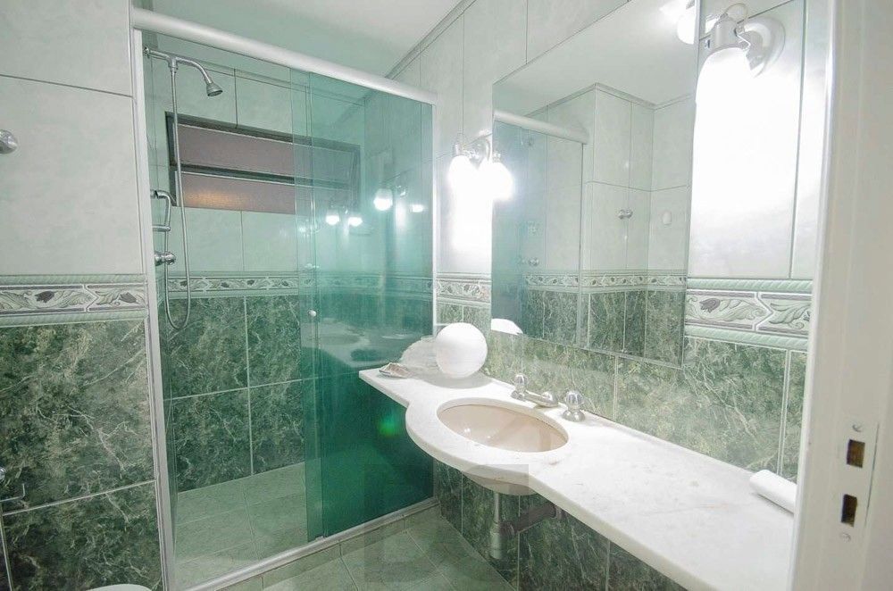 Apartamento com 67m², 03 dormitórios, Bairro Jardim Lindóia, Porto Alegre, Rio Grande do Sul — foto 4
