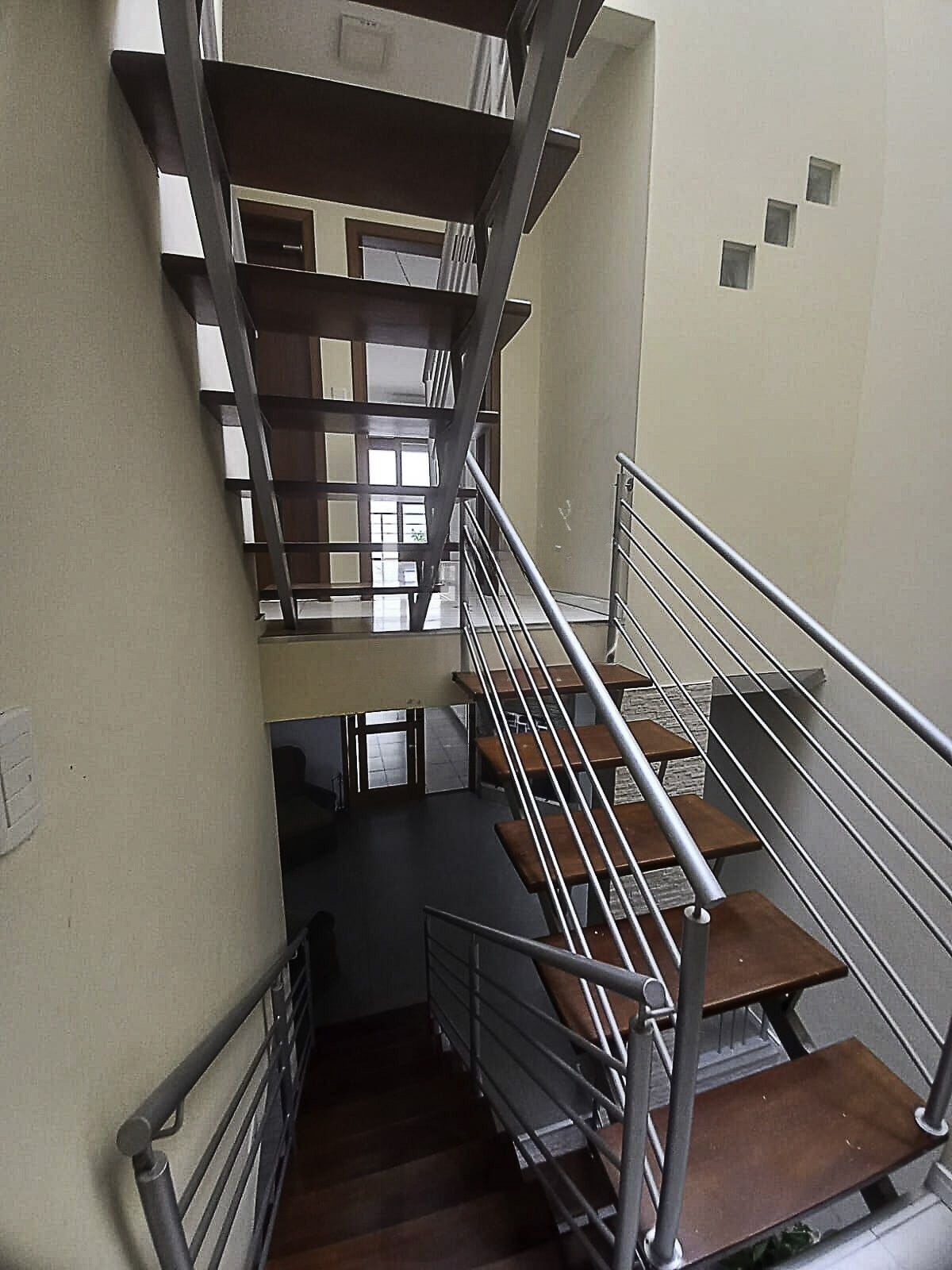 Casa com 192m², Bairro Medianeira, Porto Alegre, Rio Grande do Sul — foto 7