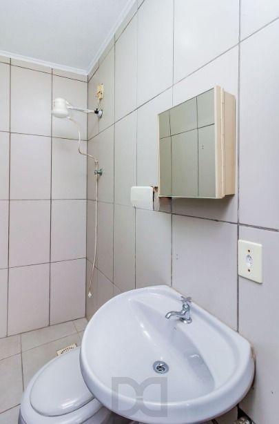 Casa em ótima localização, com 201m², Bairro Medianeira, Porto Alegre/RS — foto 51