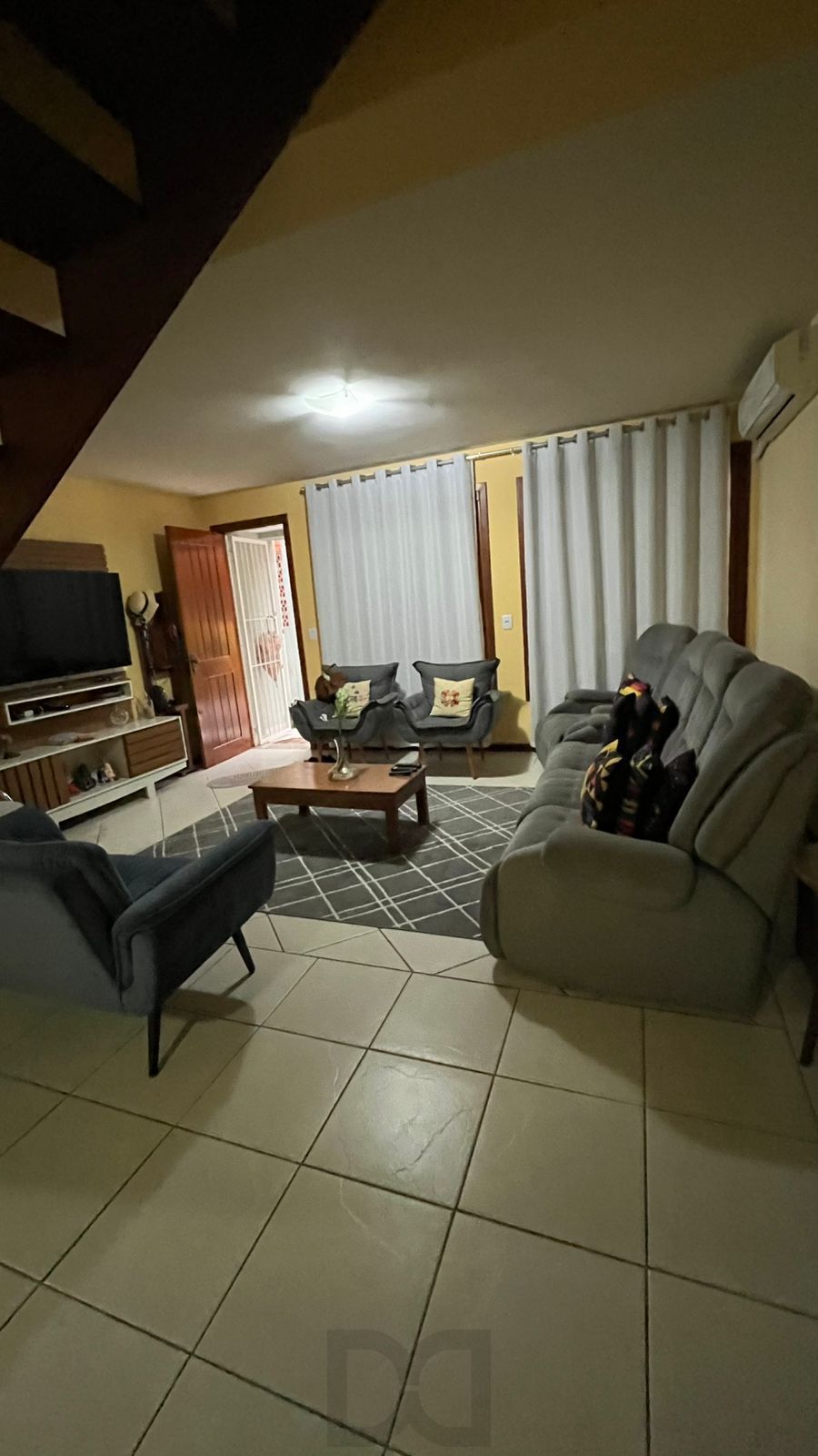 Sobrado Imponente com 4 Andares e 230m² – Garden Privativo e Lareira | R$ 1.480.000 — foto 32