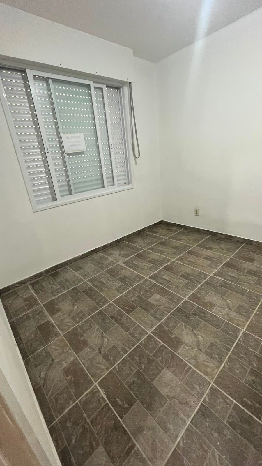 Apartamento à Venda 1 dormitório na Vila Ipiranga - SALAR — foto 7