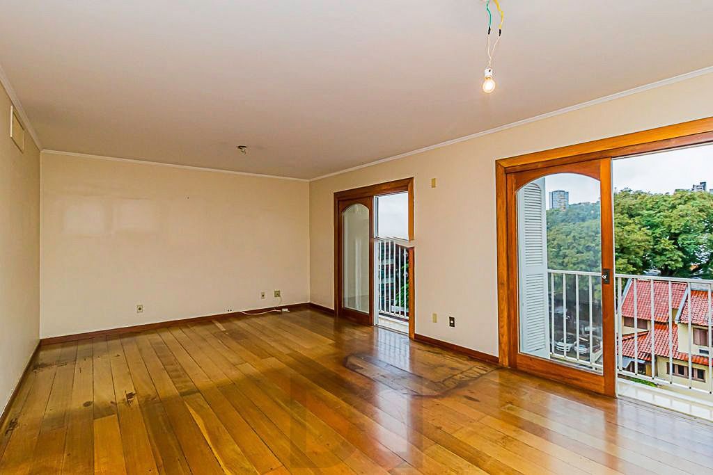 Apartamento de 02 dormitórios com estilo, Bairro Menino Deus, Porto Alegre, Rio Grande do Sul — foto 1
