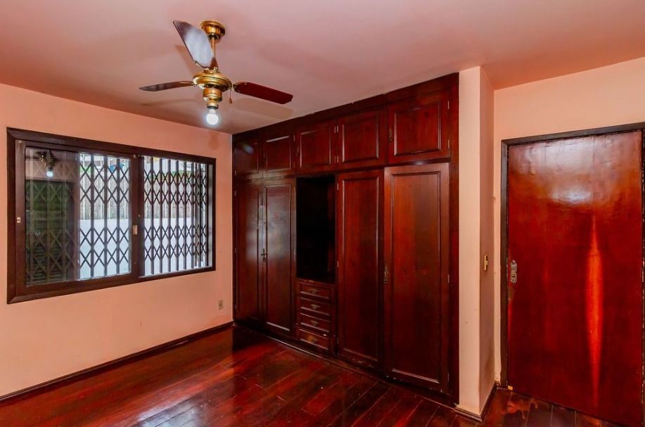 Casa em ótima localização, com 201m², Bairro Medianeira, Porto Alegre/RS — foto 5