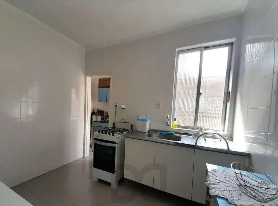 Apartamento 1 dormitório, semimobiliado, reformado, no Bairro navegantes, Porto Alegre/RS — foto 5