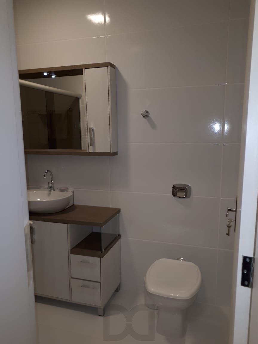 Lindo apartamento de 03 dormitórios, Bairro Santana, Porto Alegre/RS — foto 5