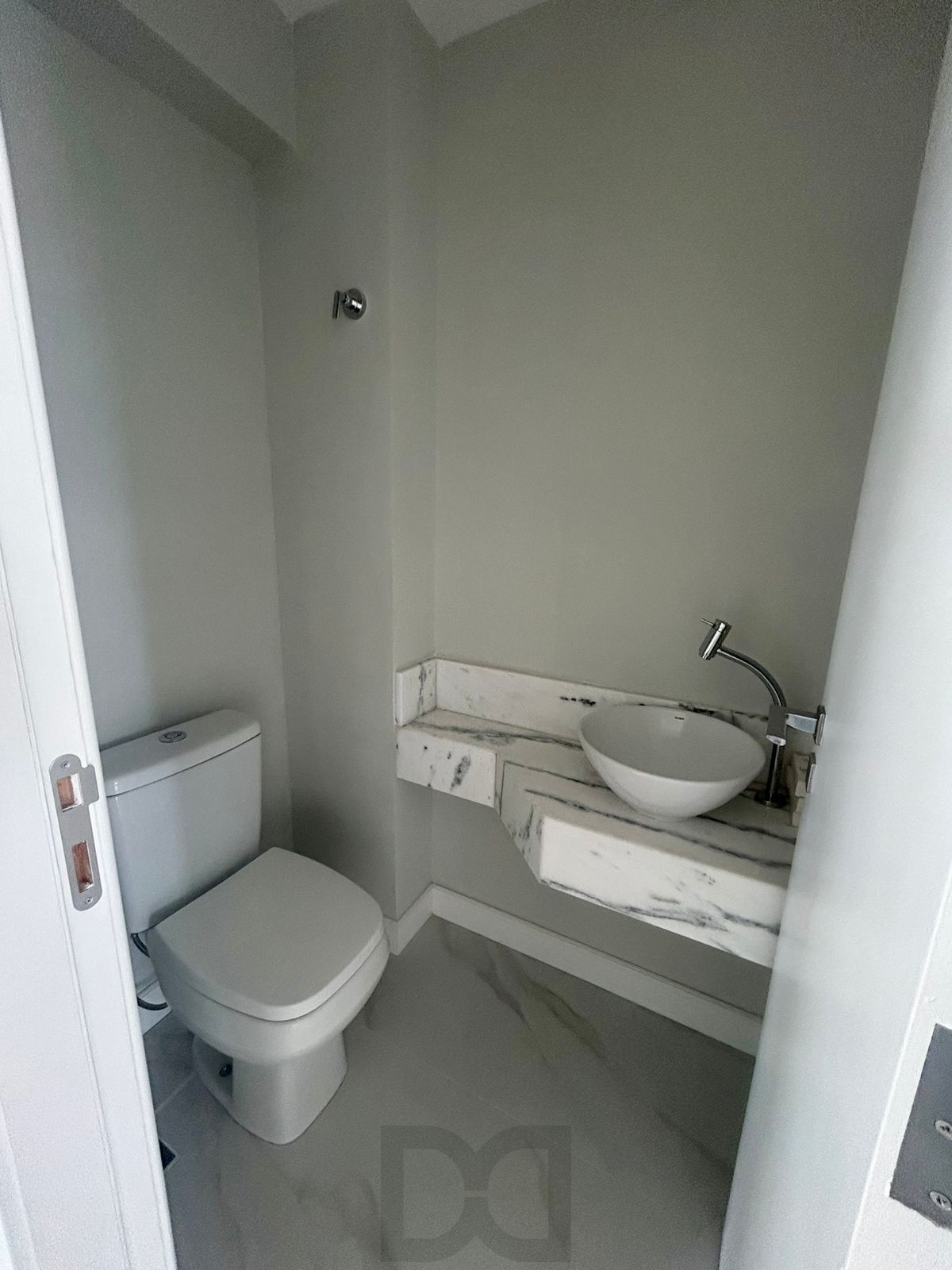 Excelente apartamento de 03 dormitórios, Bairro Vila Ipiranga, Porto Alegre/RS — foto 11