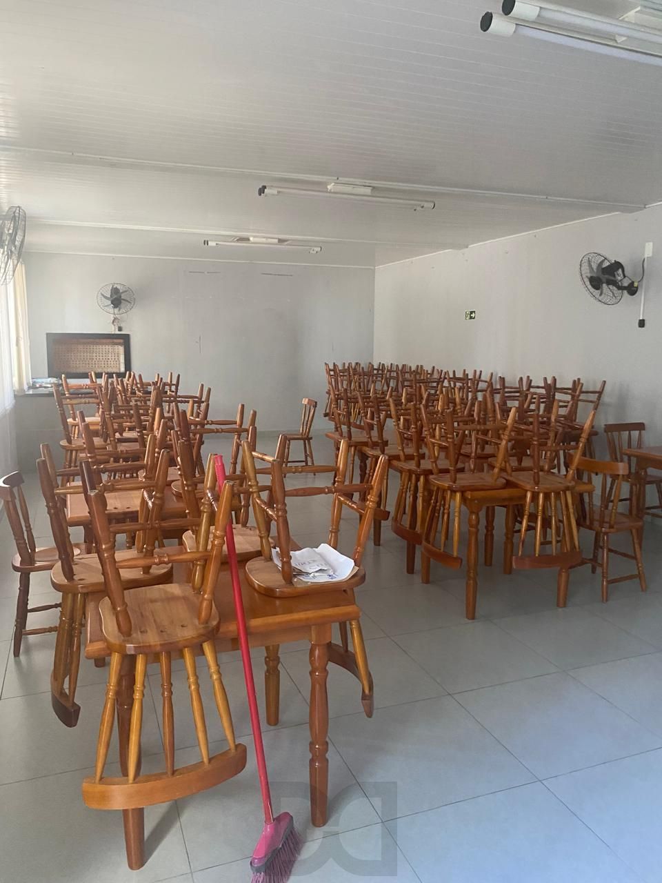 Apartamento com 02 dormitórios, Bairro Camaquã, Porto Alegre/RS — foto 20