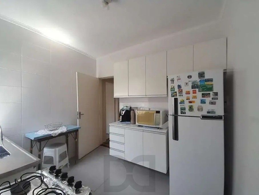 Apartamento 1 dormitório, semimobiliado, reformado, no Bairro navegantes, Porto Alegre/RS — foto 4