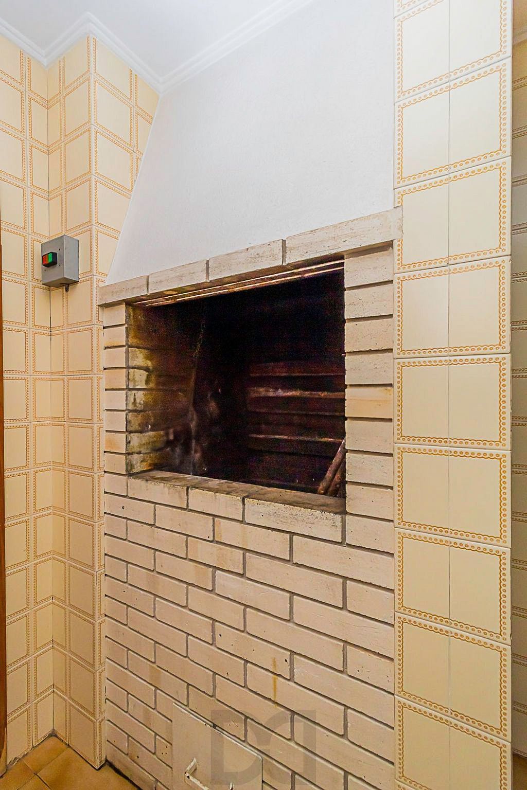 Apartamento de 02 dormitórios com estilo, Bairro Menino Deus, Porto Alegre, Rio Grande do Sul — foto 27