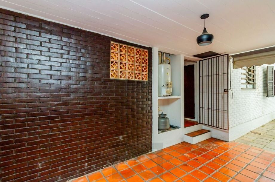 Casa em ótima localização, com 201m², Bairro Medianeira, Porto Alegre/RS — foto 17