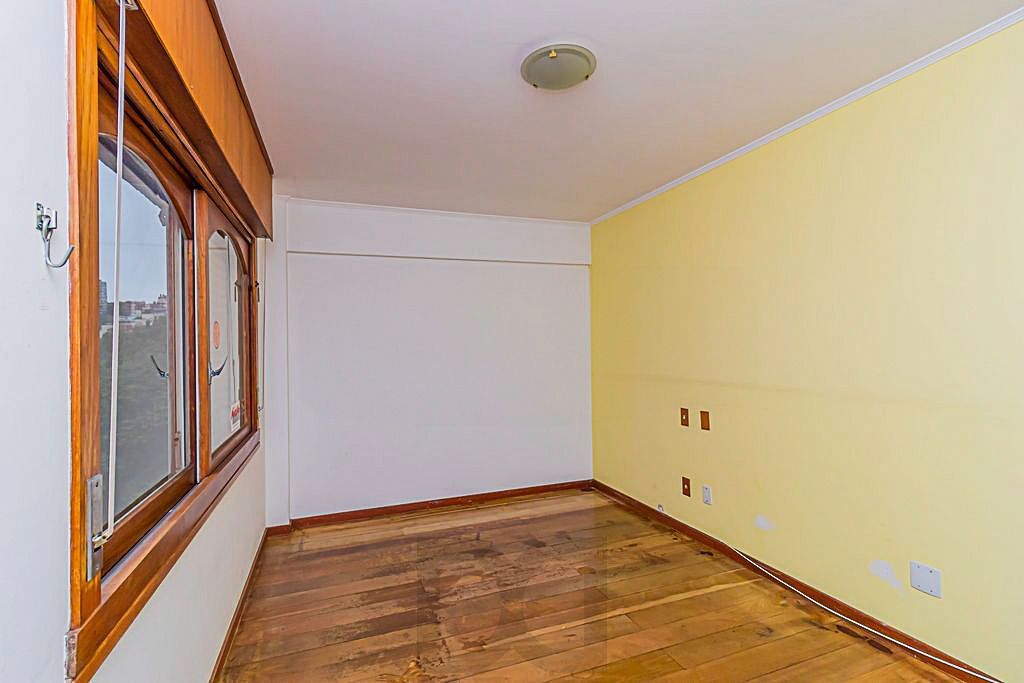 Apartamento de 02 dormitórios com estilo, Bairro Menino Deus, Porto Alegre, Rio Grande do Sul — foto 19