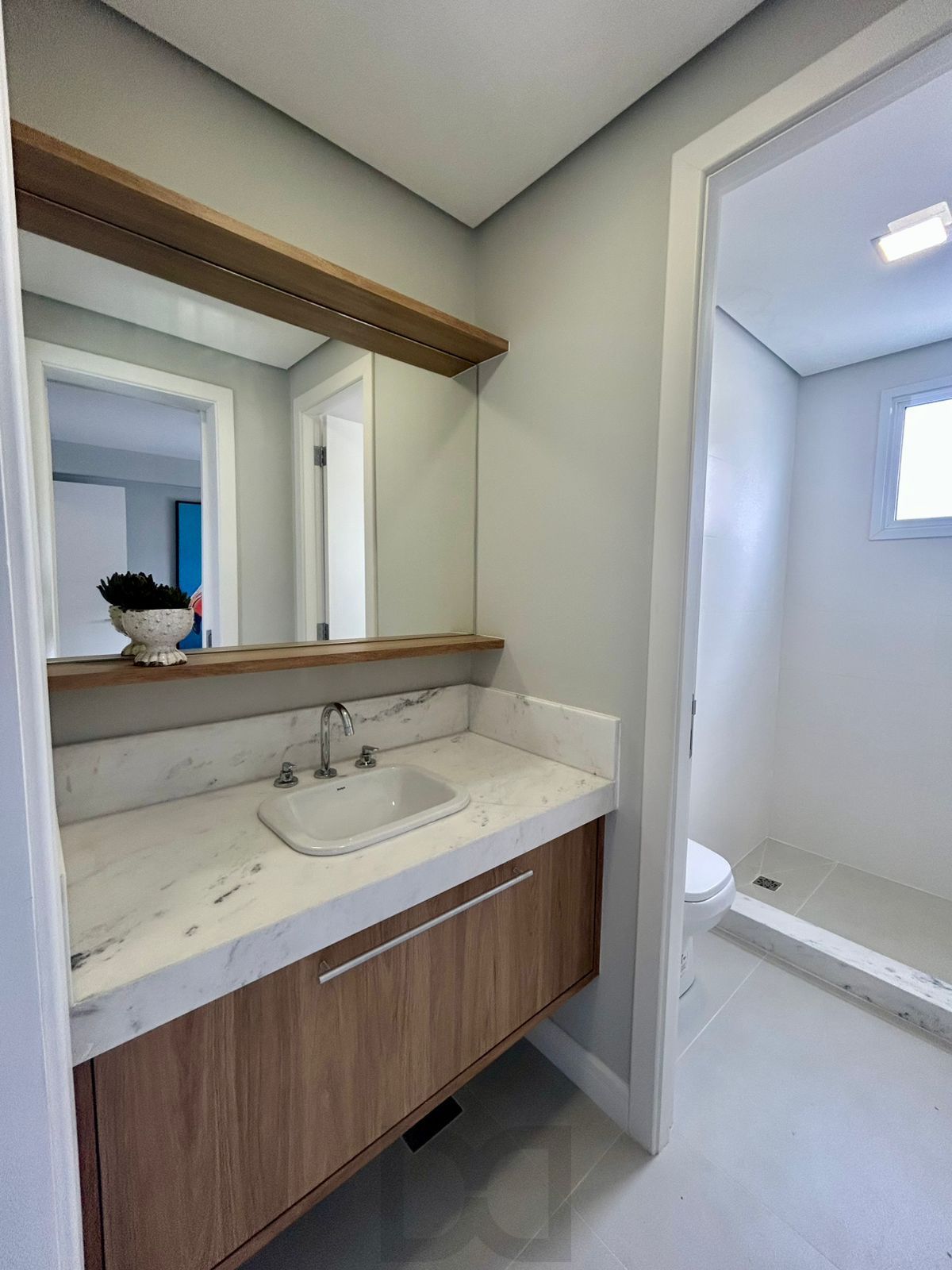 Excelente apartamento de 03 dormitórios, Bairro Vila Ipiranga, Porto Alegre/RS — foto 15