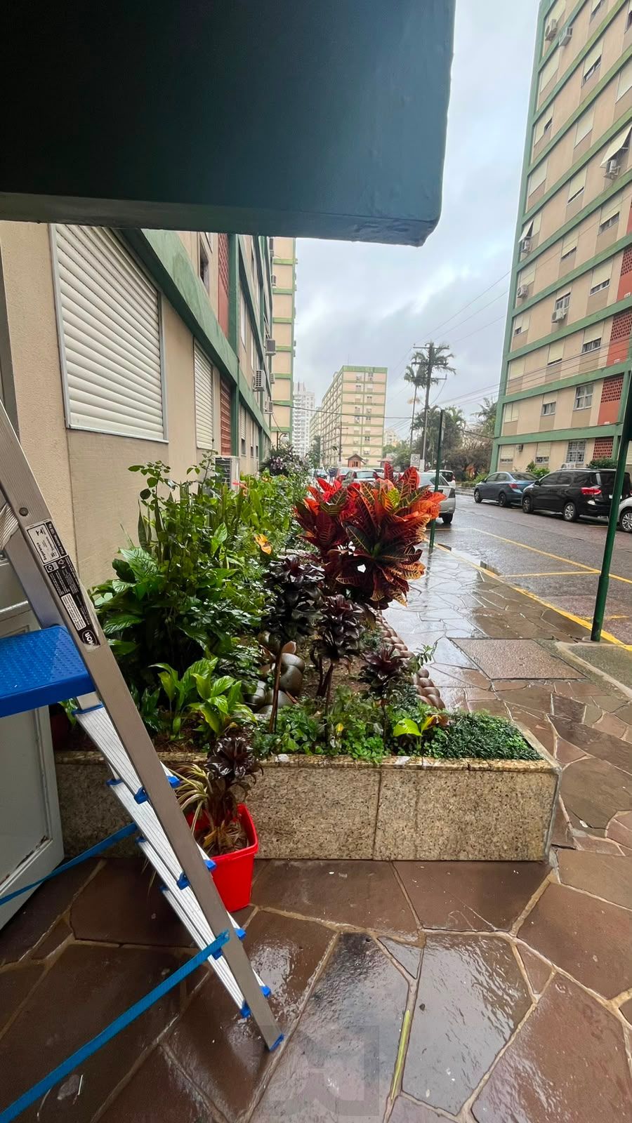 APARTAMENTO À VENDA COM 2 DORMITÓRIOS NO BAIRRO JARDIM BOTÂNICO - SALAR — foto 3