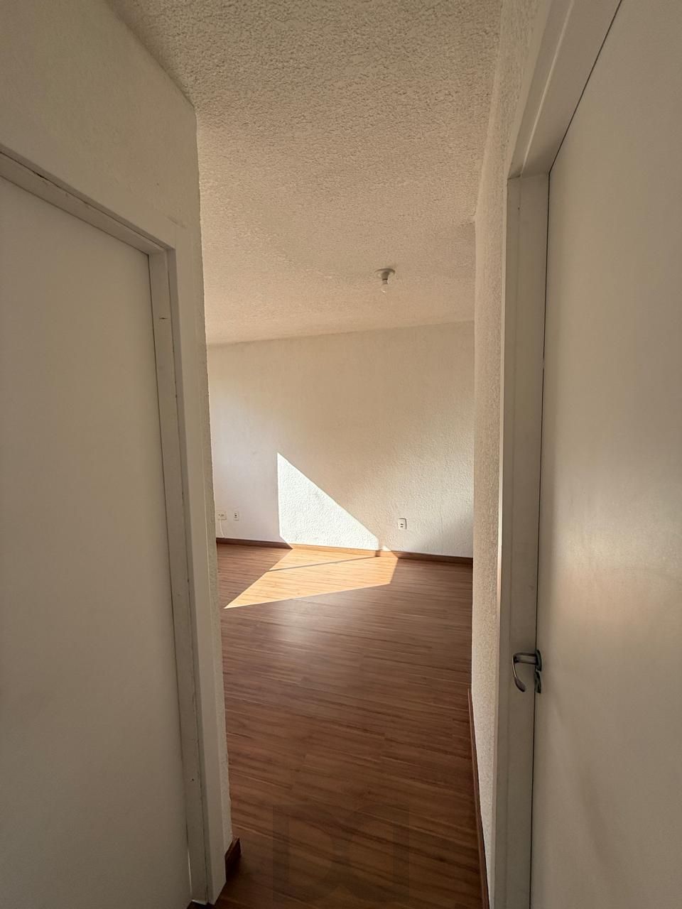 Excelente apartamento reformado, com 2 dormitórios, Vila São Borja, Porto Alegre/RS — foto 6