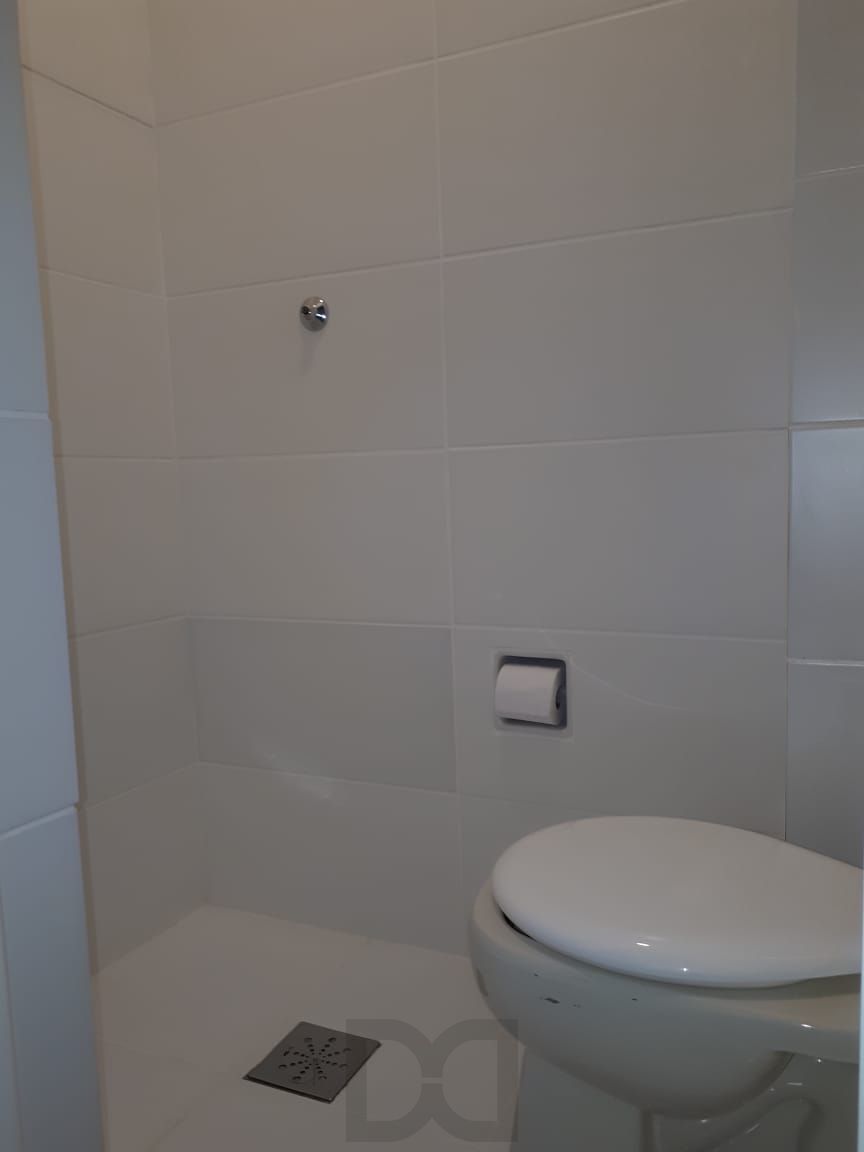 Lindo apartamento de 03 dormitórios, Bairro Santana, Porto Alegre/RS — foto 2