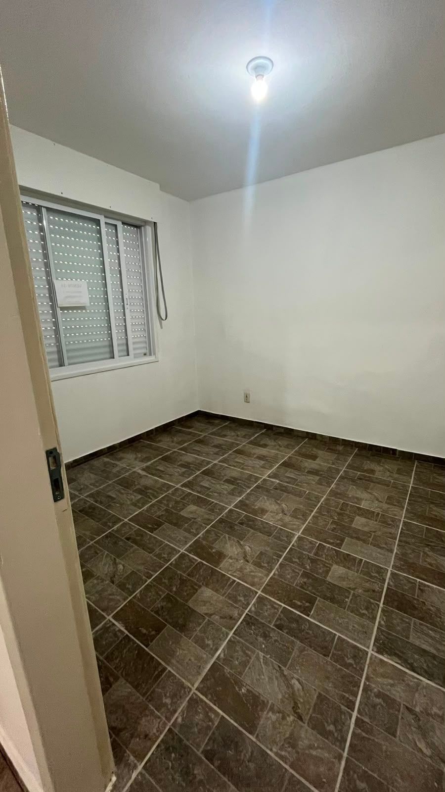 Apartamento à Venda 1 dormitório na Vila Ipiranga - SALAR — foto 2