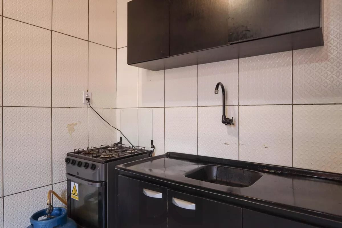 Apartamento 2 Dormitórios com Garagem em Localização Estratégica – 46,226 m² — foto 9