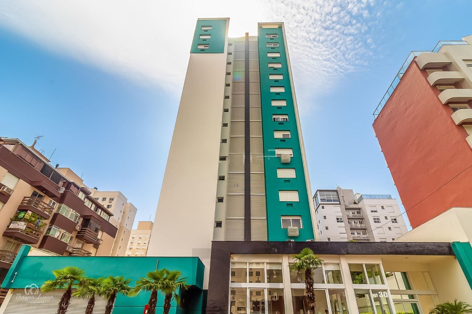 Apartamento 3 Dormitórios com 112m² Privativos no Absolute, a Um Passo da Praia — foto 9