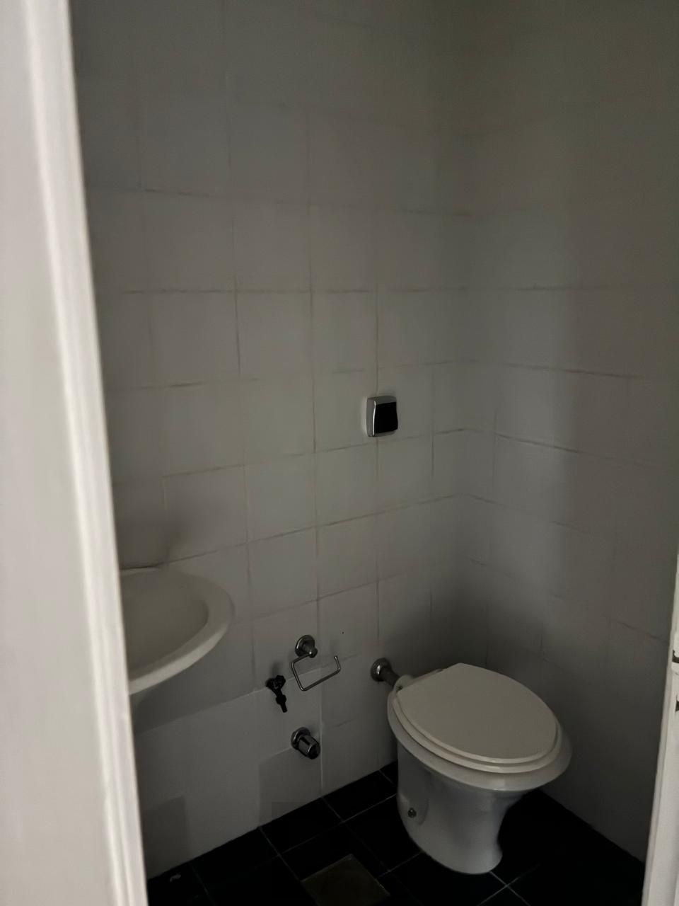 EXCELENTE SALA COMERCIAL, COM TRES AMBIENTES, E MAIS UM LAVABO. — foto 5