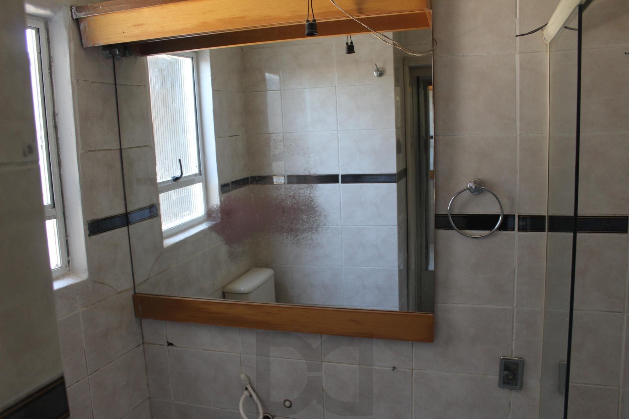 Casa a venda 250M², 5 dormitórios, 2 suítes, 2 vagas — foto 32