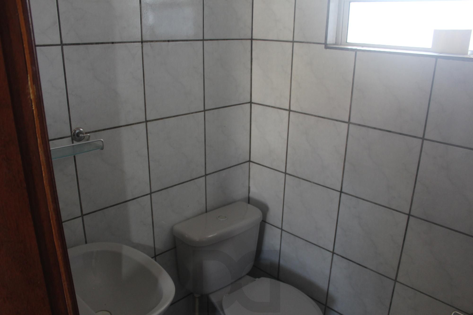 Casa a venda 250M², 5 dormitórios, 2 suítes, 2 vagas — foto 11
