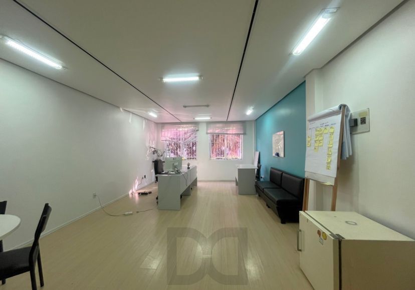 SALA Á VENDA NO MOINHOS DE VENTO — foto 7