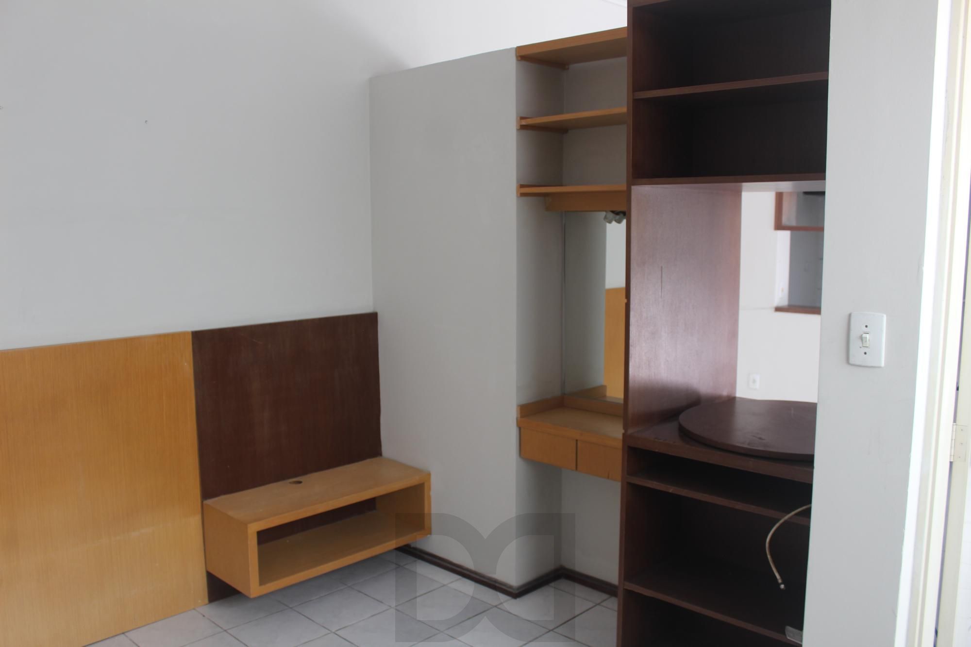 Casa a venda 250M², 5 dormitórios, 2 suítes, 2 vagas — foto 35