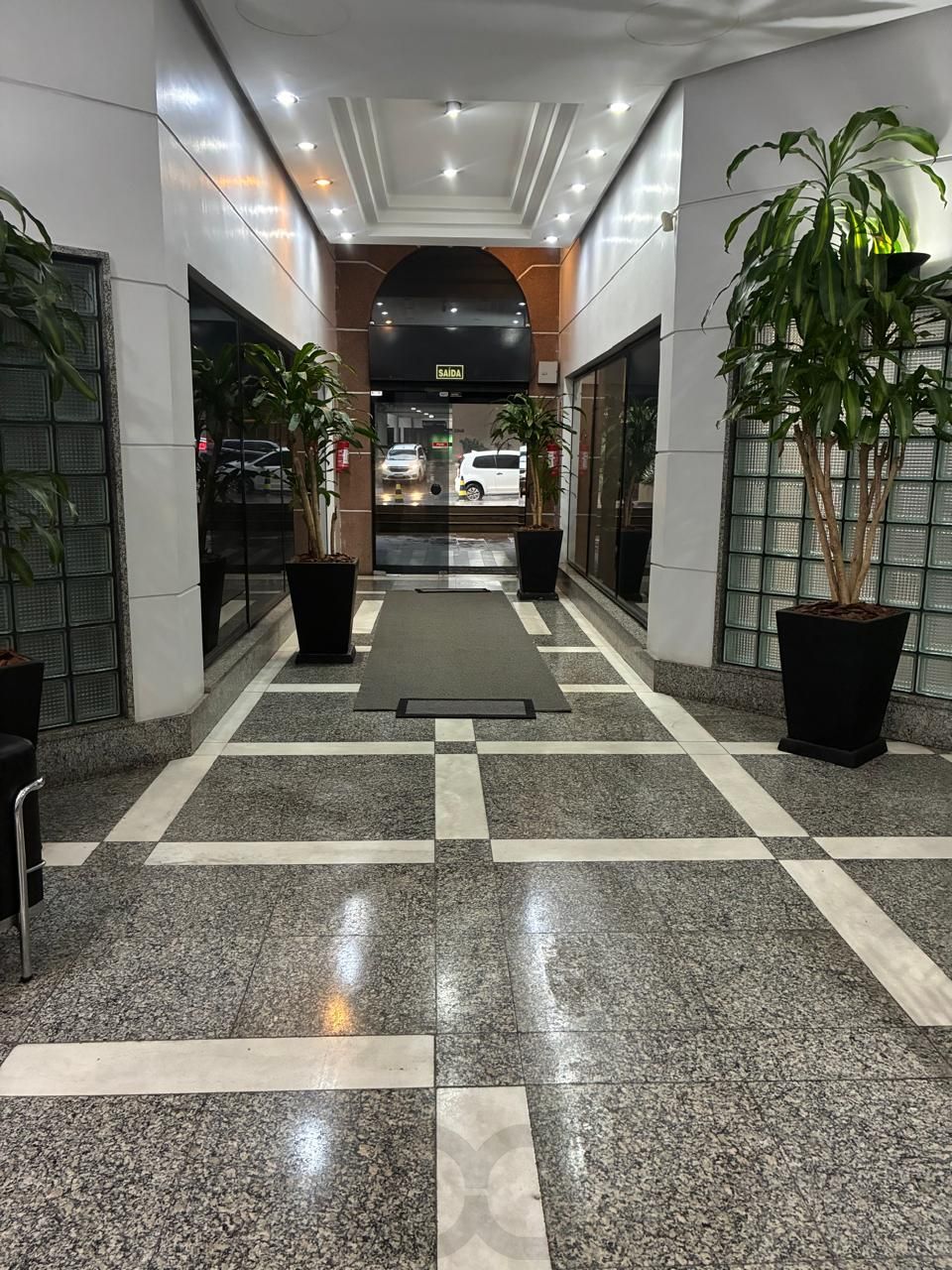 EXCELENTE SALA COMERCIAL, COM TRES AMBIENTES, E MAIS UM LAVABO. — foto 12
