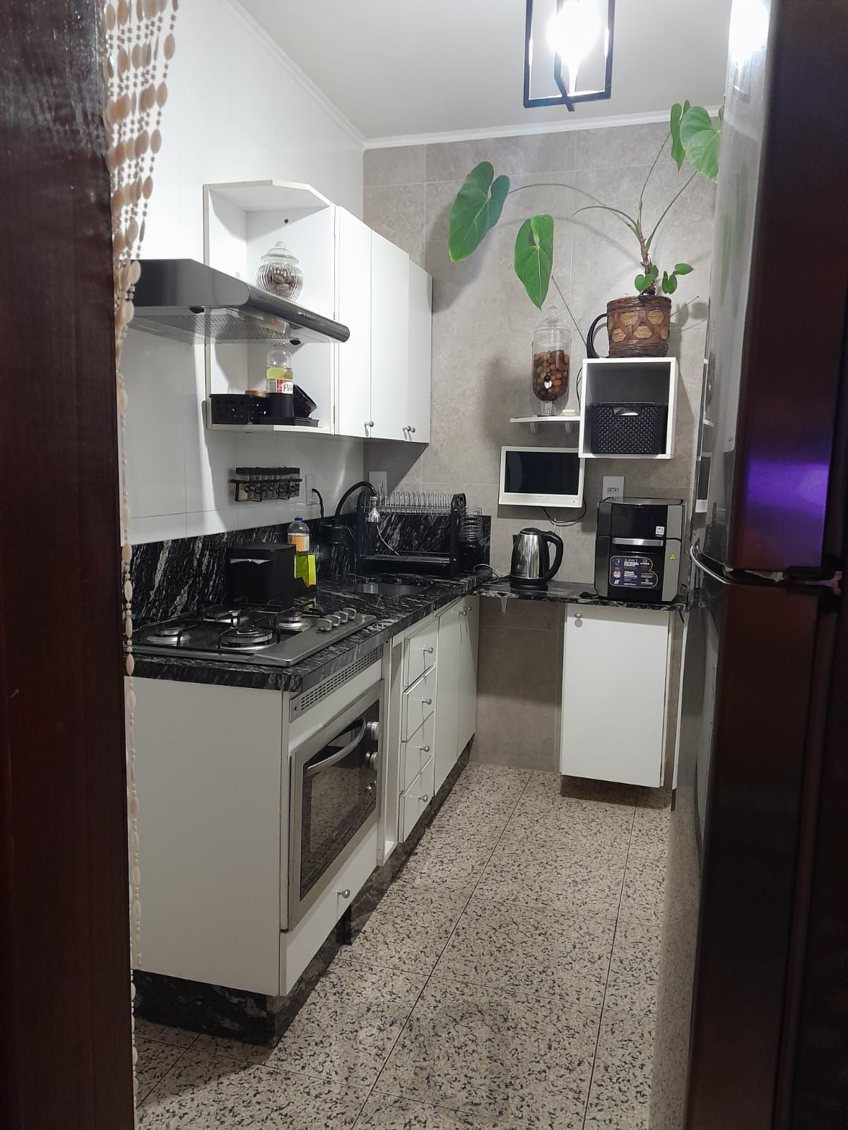 Apto 2 dorm. sala, cozinha, banheiro, 60 m², perto bourbuon waillig e carrefour. — foto 7