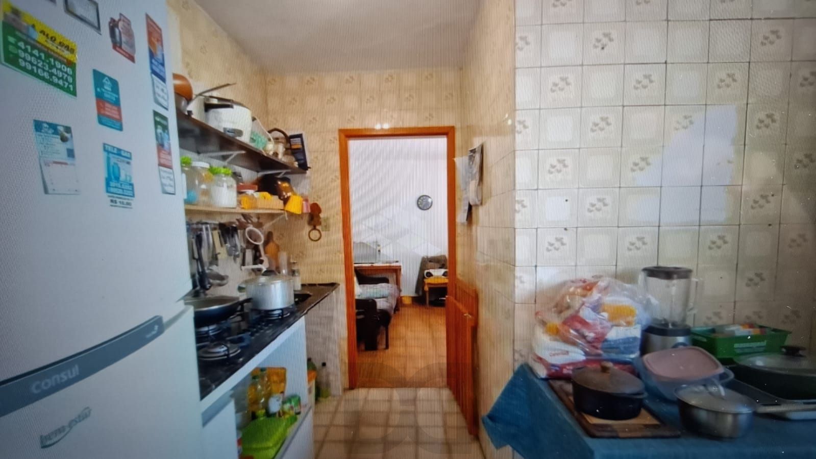 CASA AMPLA, 2 DORMITÓTIOS, 1SUÍTE, SALA, COZINHA, BANHEIRO SOCIAL , 2 VAGAS DE GARAGEM E ÓTIMA LOCALIZAÇÃO! — foto 5