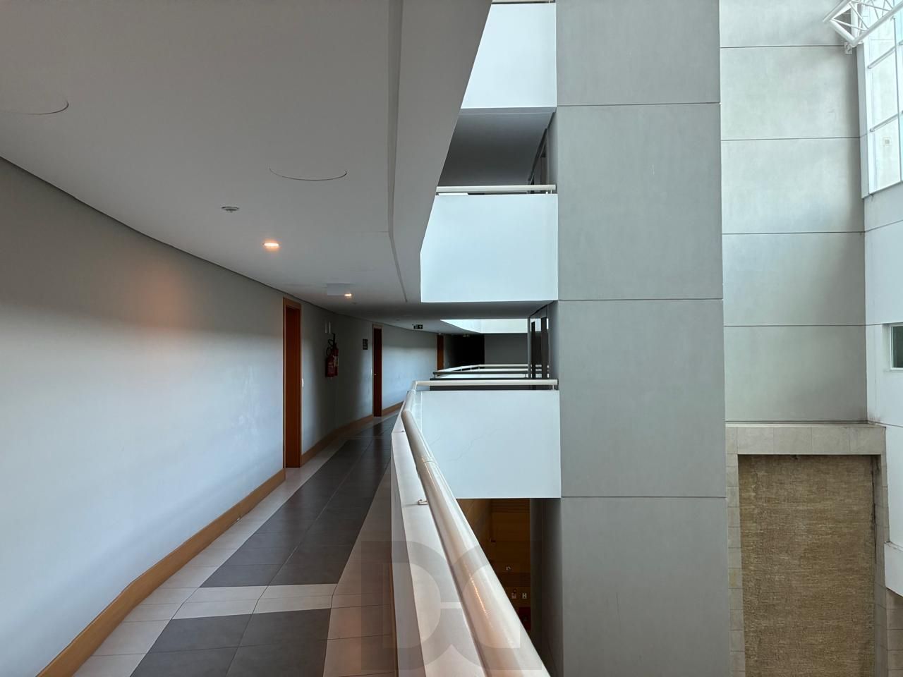 Excelente apartamento de 1 dormitório suíte mobiliado com moveis planejados de alta qualidade. — foto 21