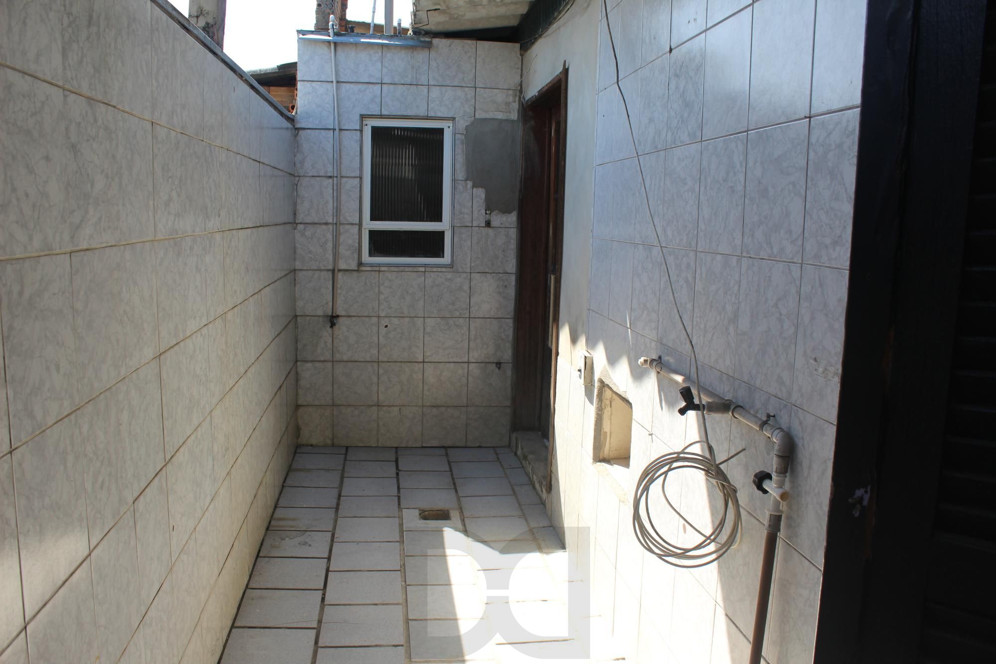 Casa a venda 250M², 5 dormitórios, 2 suítes, 2 vagas — foto 15
