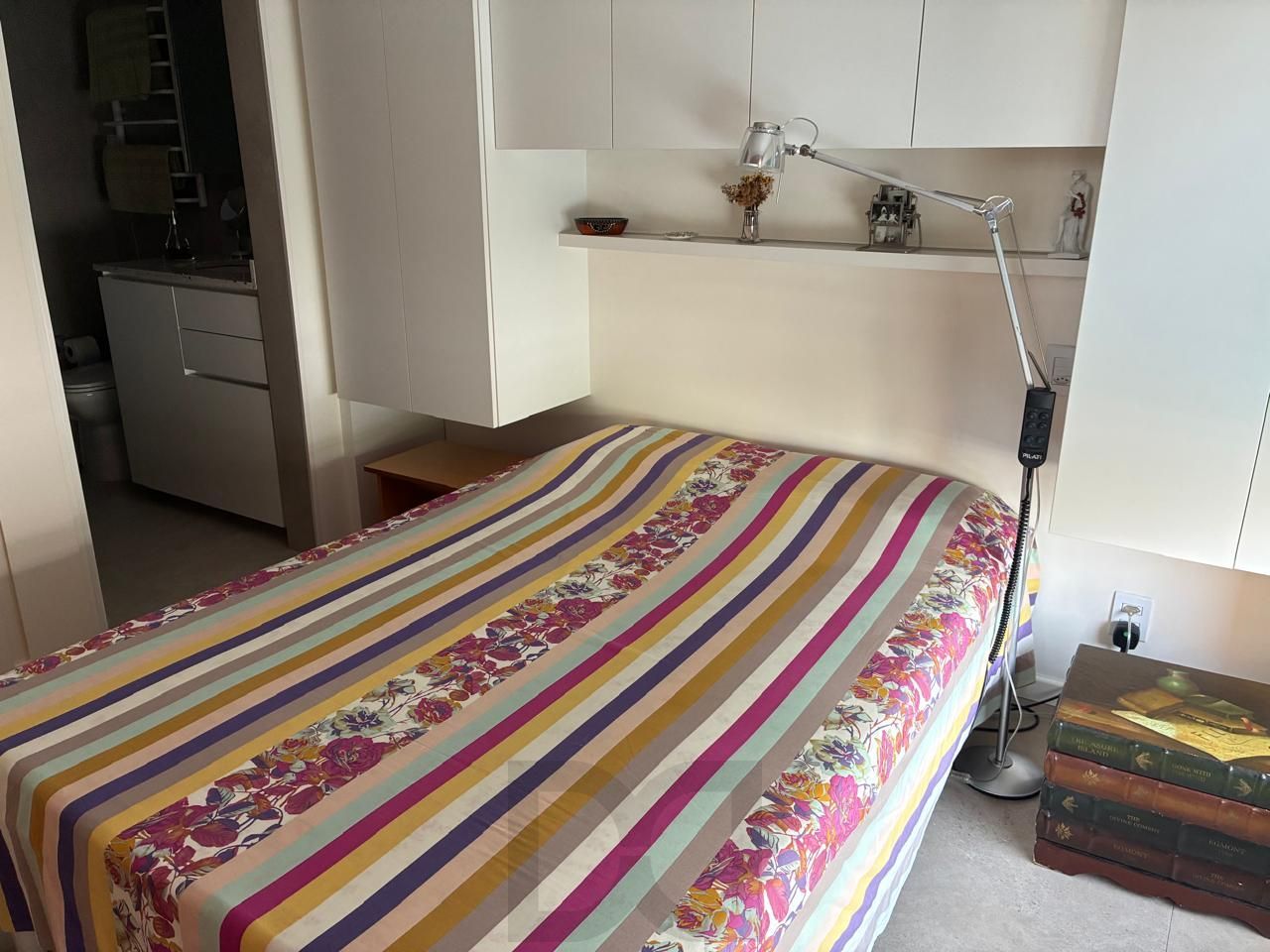 Excelente apartamento de 1 dormitório suíte mobiliado com moveis planejados de alta qualidade. — foto 14