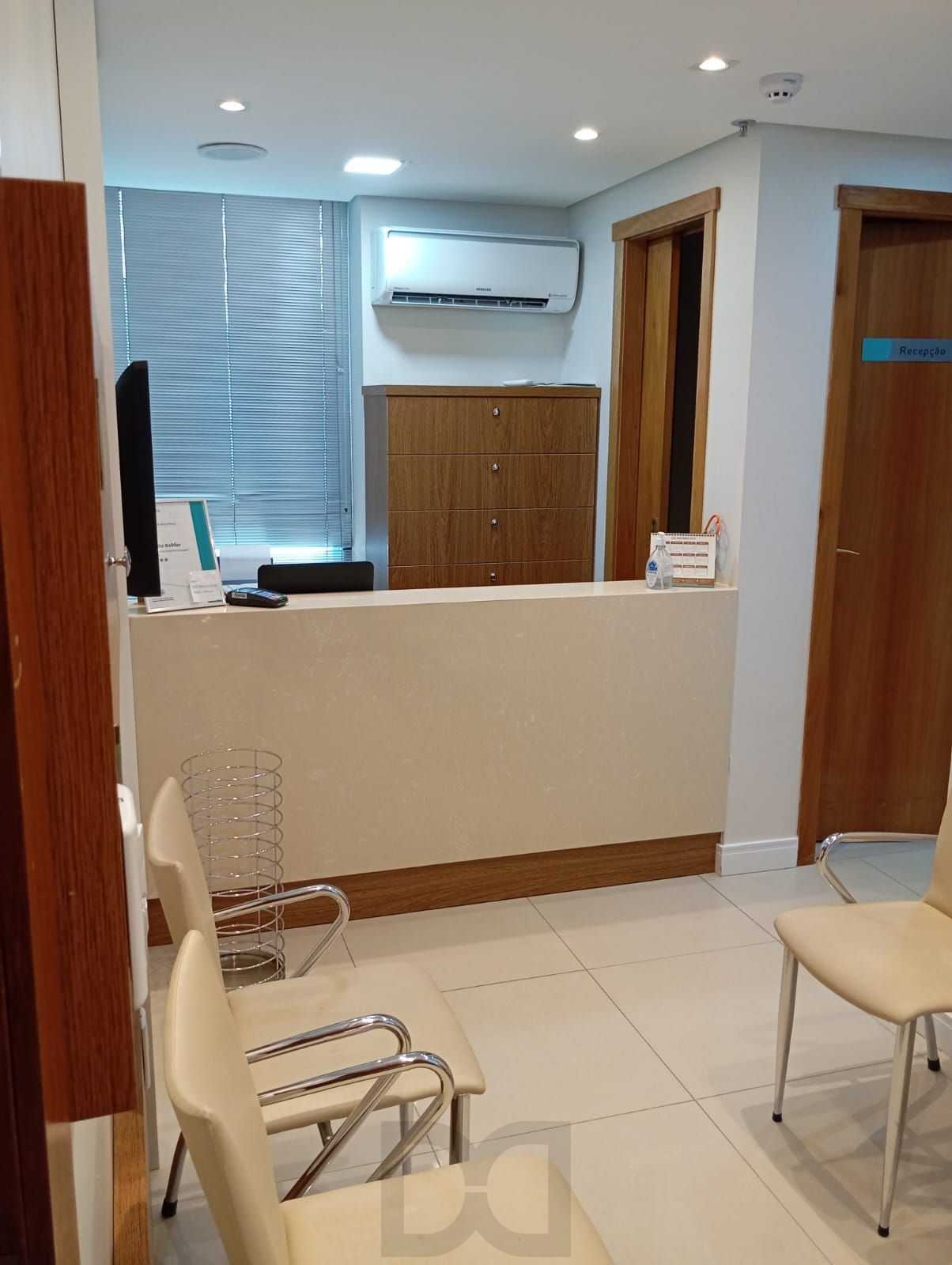 Consultório médico todo mobiliado no MOINHOS — foto 16