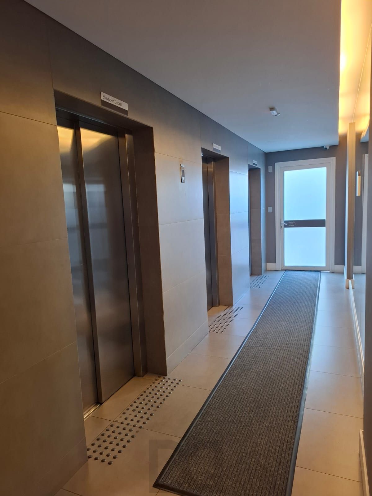 Ótimo apartamento, no Condomínio Vivio Lindóia, semi mobiliado, 3 dorm., vaga e infra completa. — foto 20