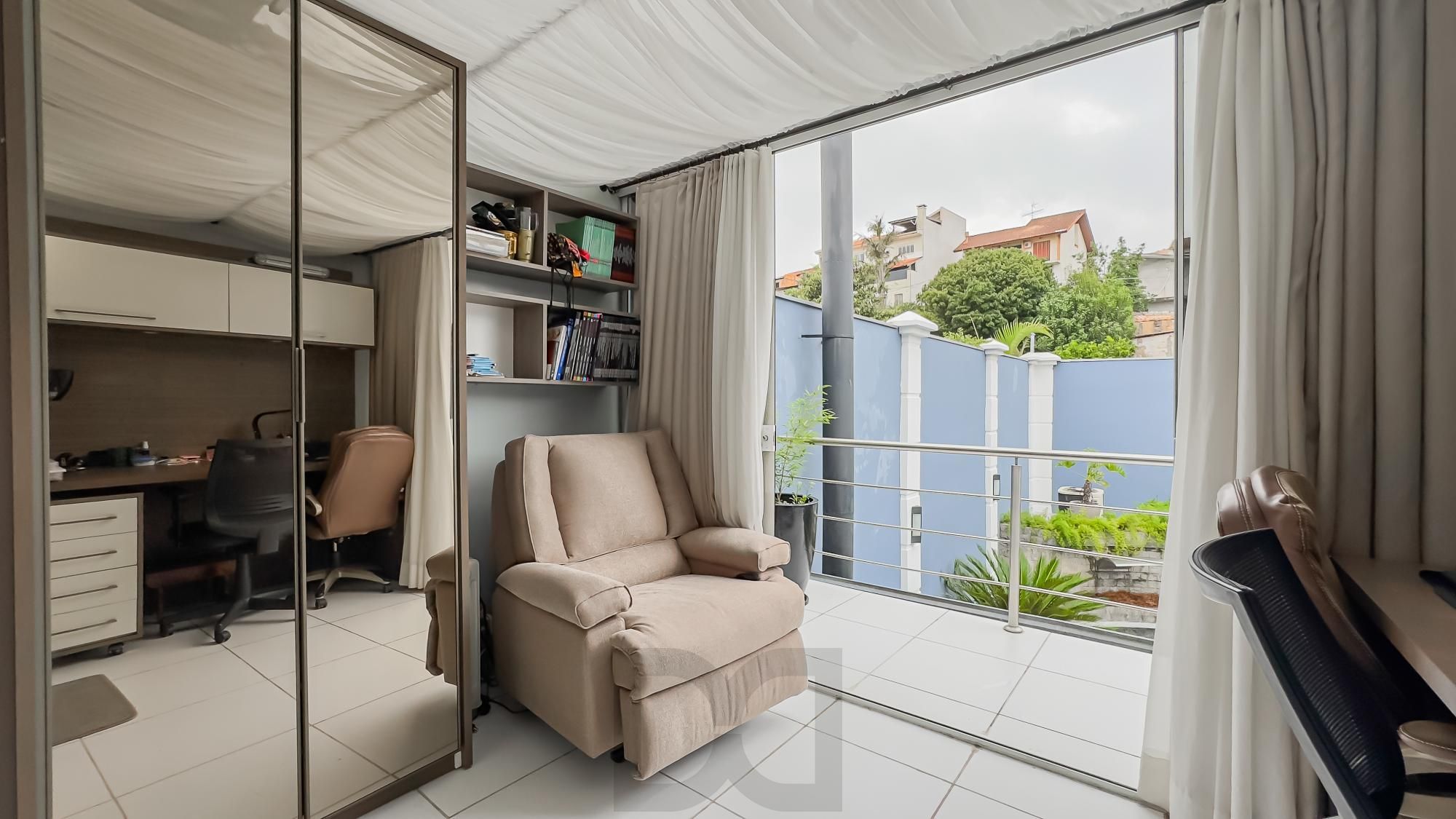 Casa de altíssimo padrão, com 4 suites, e mobiliada, no Chácara das Pedras — foto 17