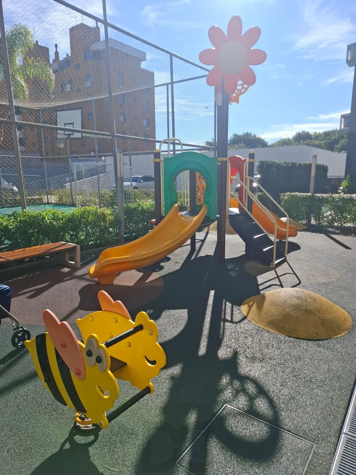 Ótimo apartamento, no Condomínio Vivio Lindóia, semi mobiliado, 3 dorm., vaga e infra completa. — foto 17