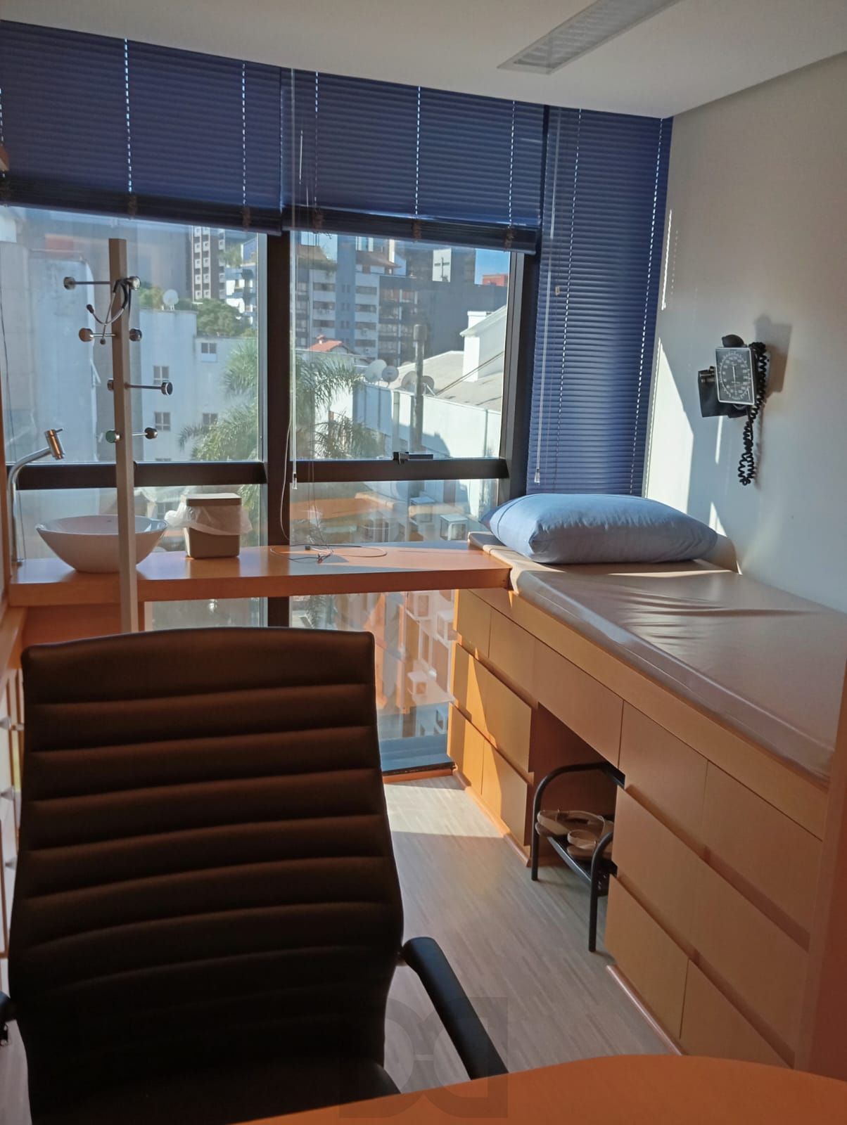 Consultório médico todo mobiliado no MOINHOS — foto 10
