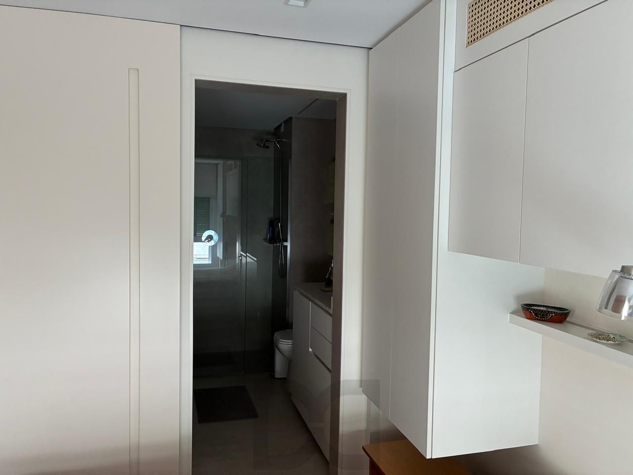 Excelente apartamento de 1 dormitório suíte mobiliado com moveis planejados de alta qualidade. — foto 12