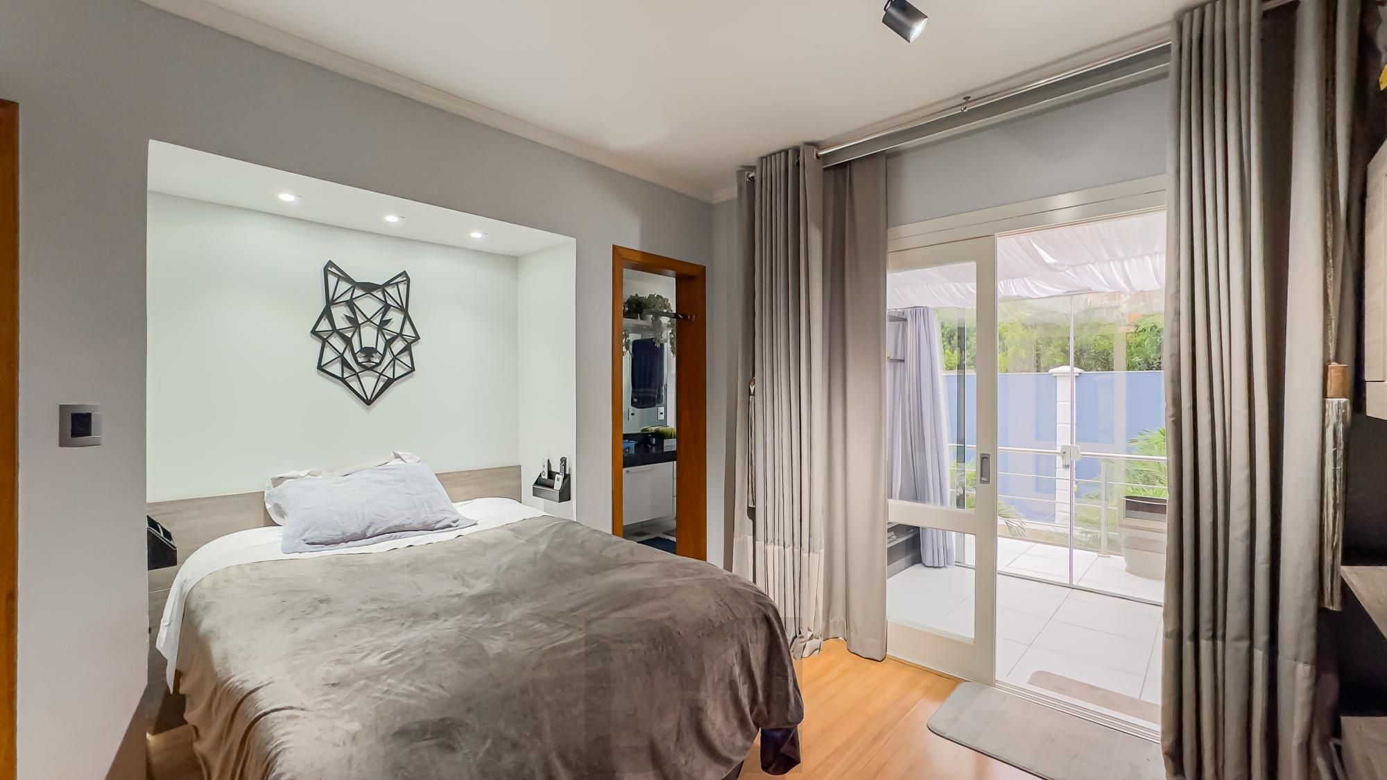 Casa de altíssimo padrão, com 4 suites, e mobiliada, no Chácara das Pedras — foto 27