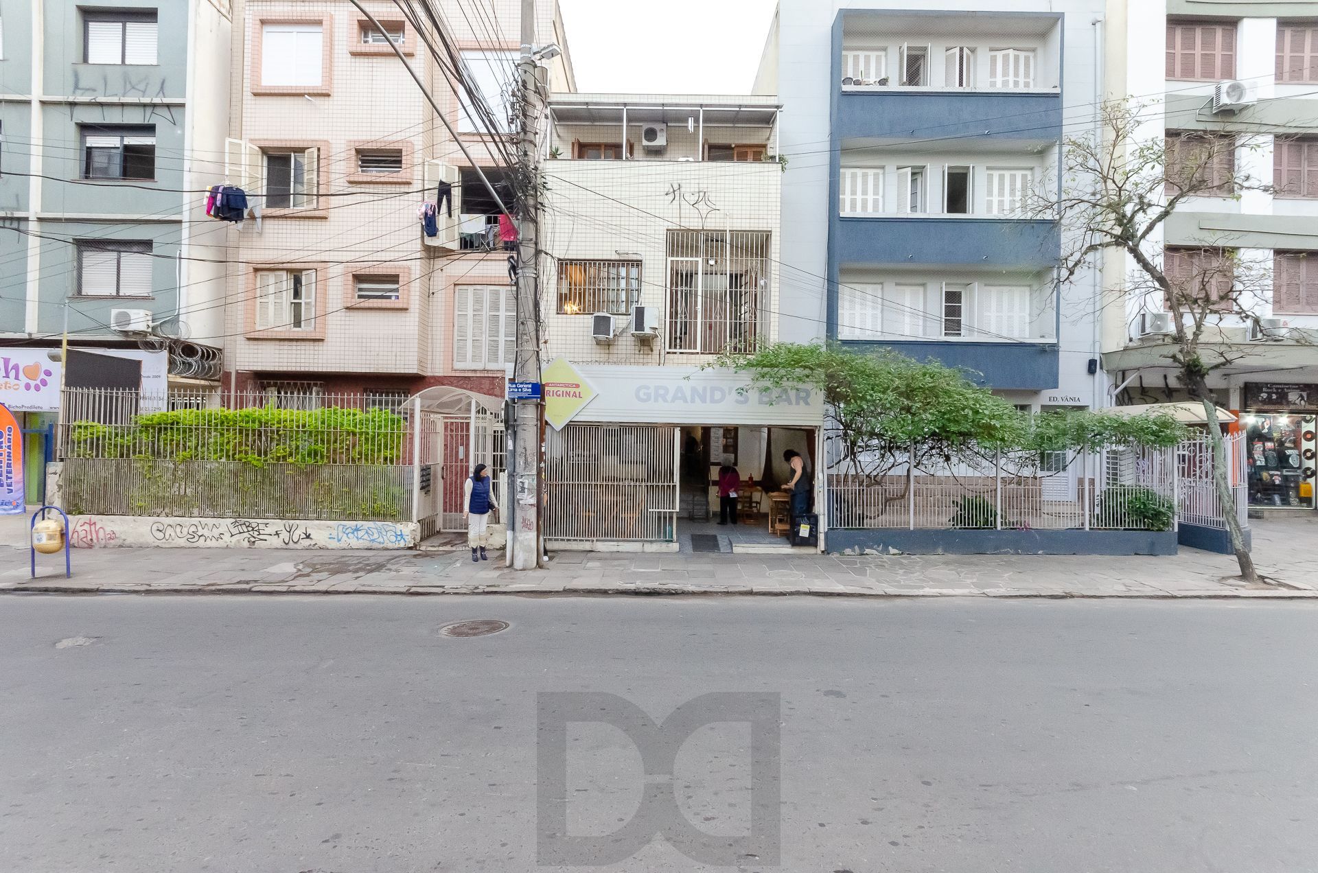Prédio inteiro à venda 400m² no bairro Centro Histórico — foto 24