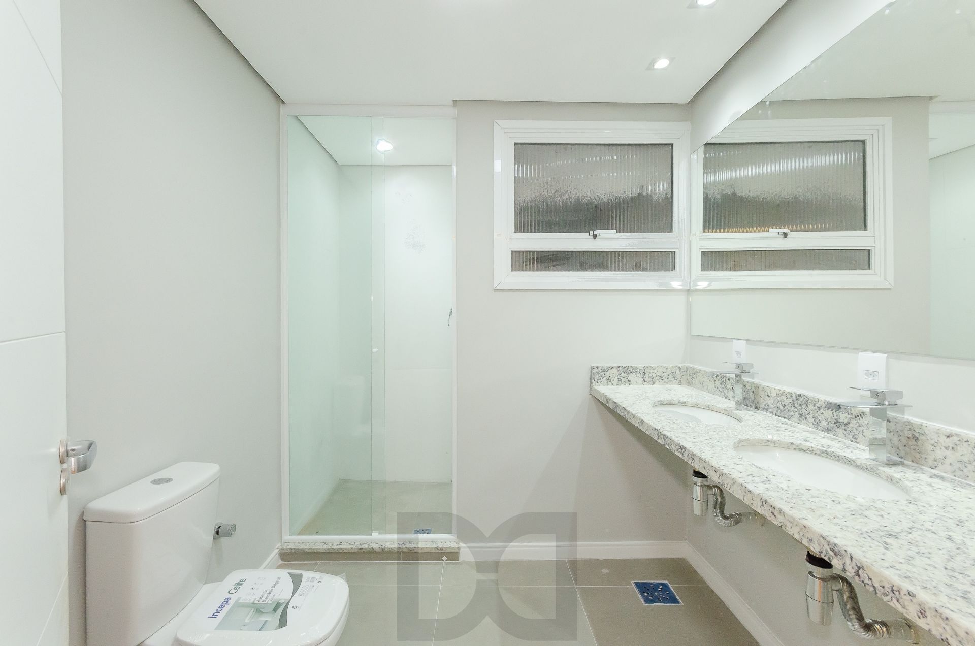 Edifício Anne Franke Apartamento com 3 Dormitórios no bairro Petrópolis — foto 11