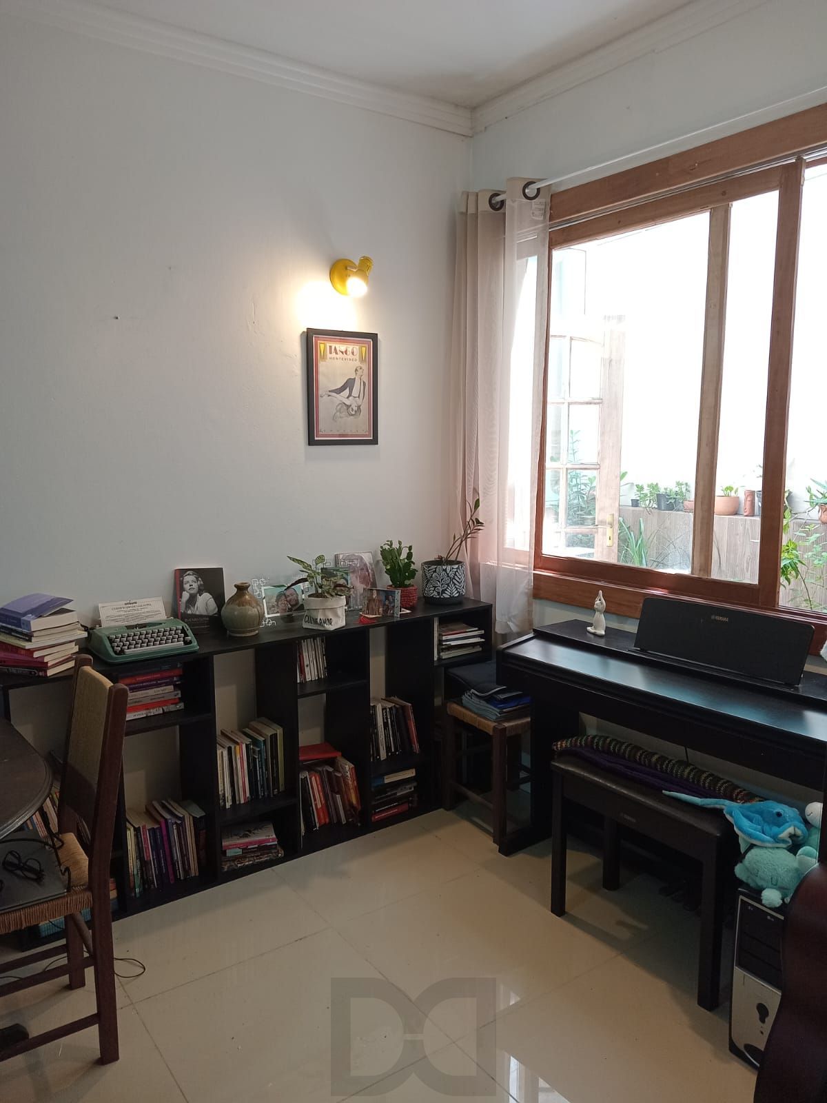 Edifício Lavegas - Apartamento 2 dormitórios Petrópolis — foto 5