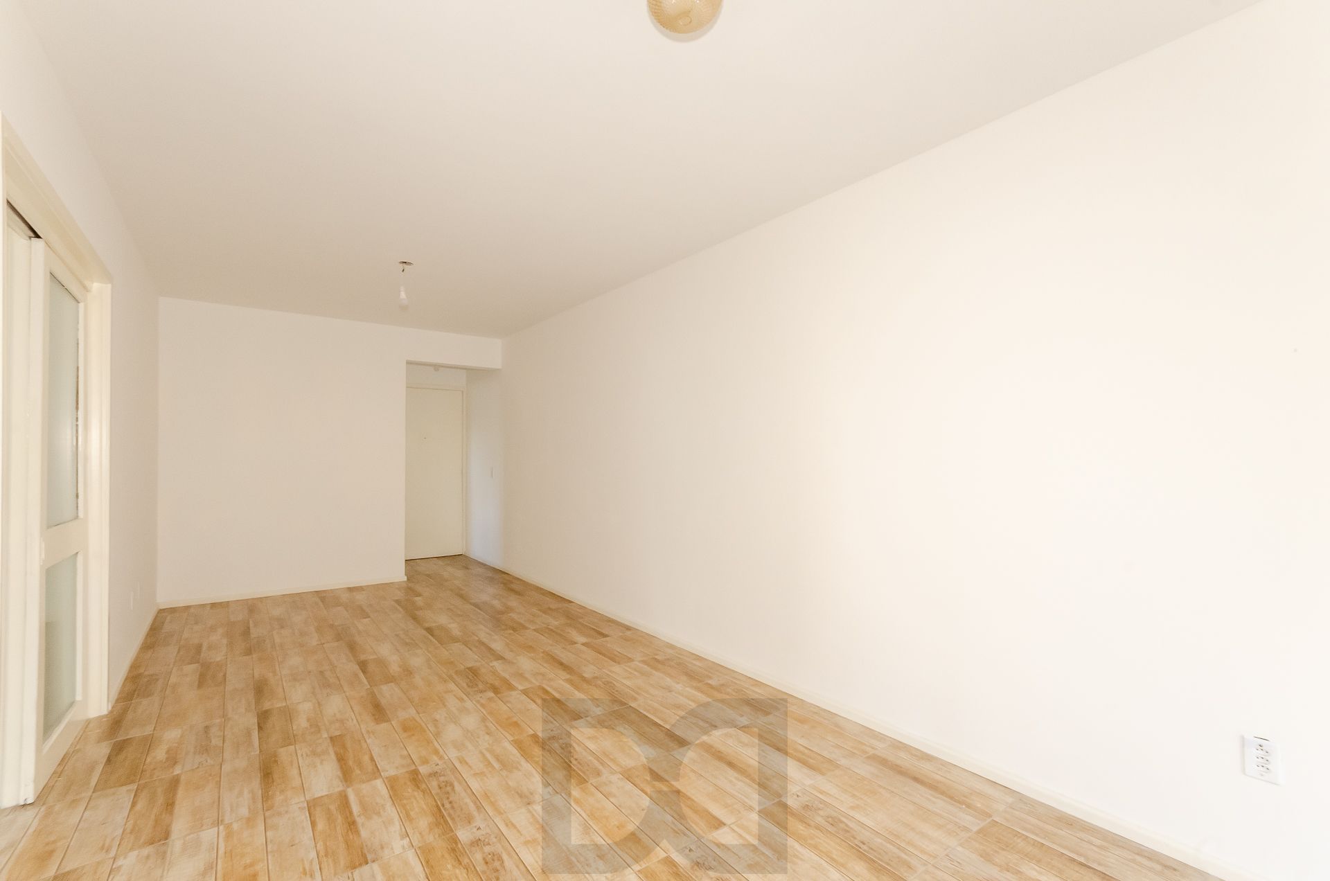 Maison Des Fleurs Apartamento de 2 dormitórios no Bairro Jardim do Salso — foto 11