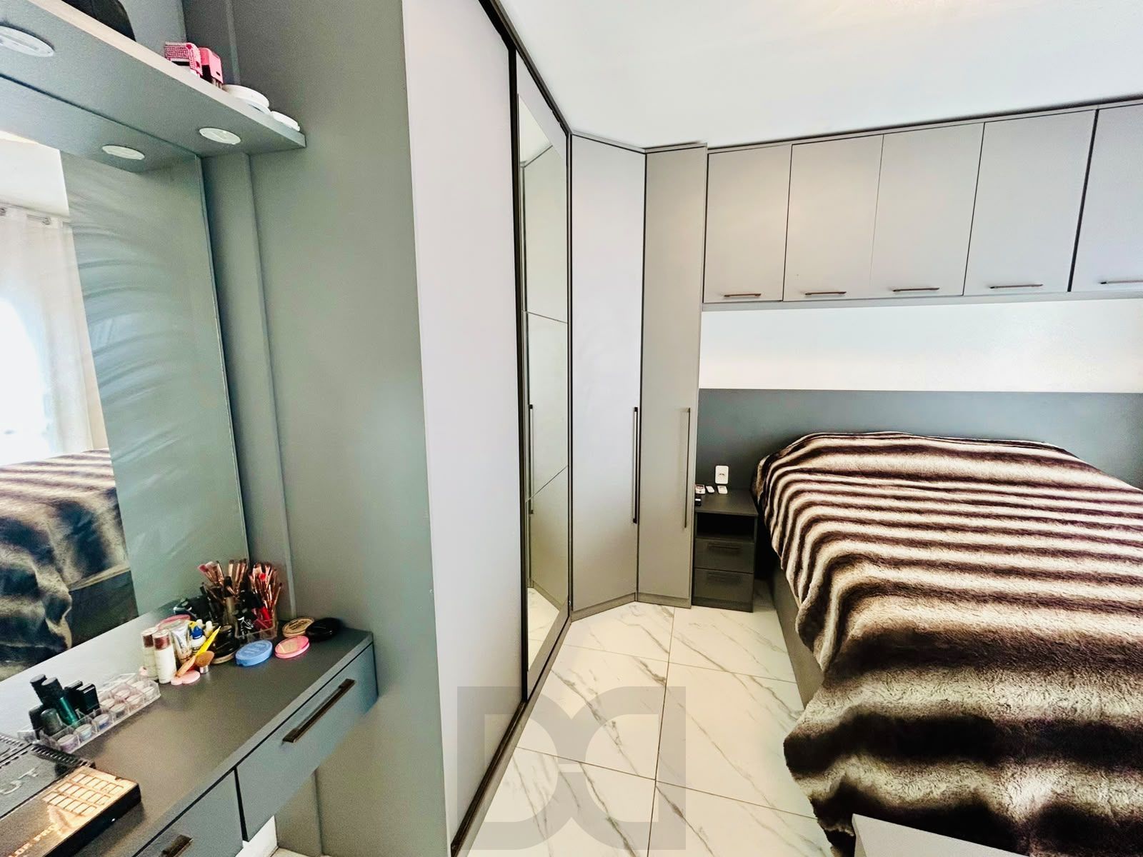 Casa 3 dormitórios com Suíte, Piscina e Salão de Festas — foto 25