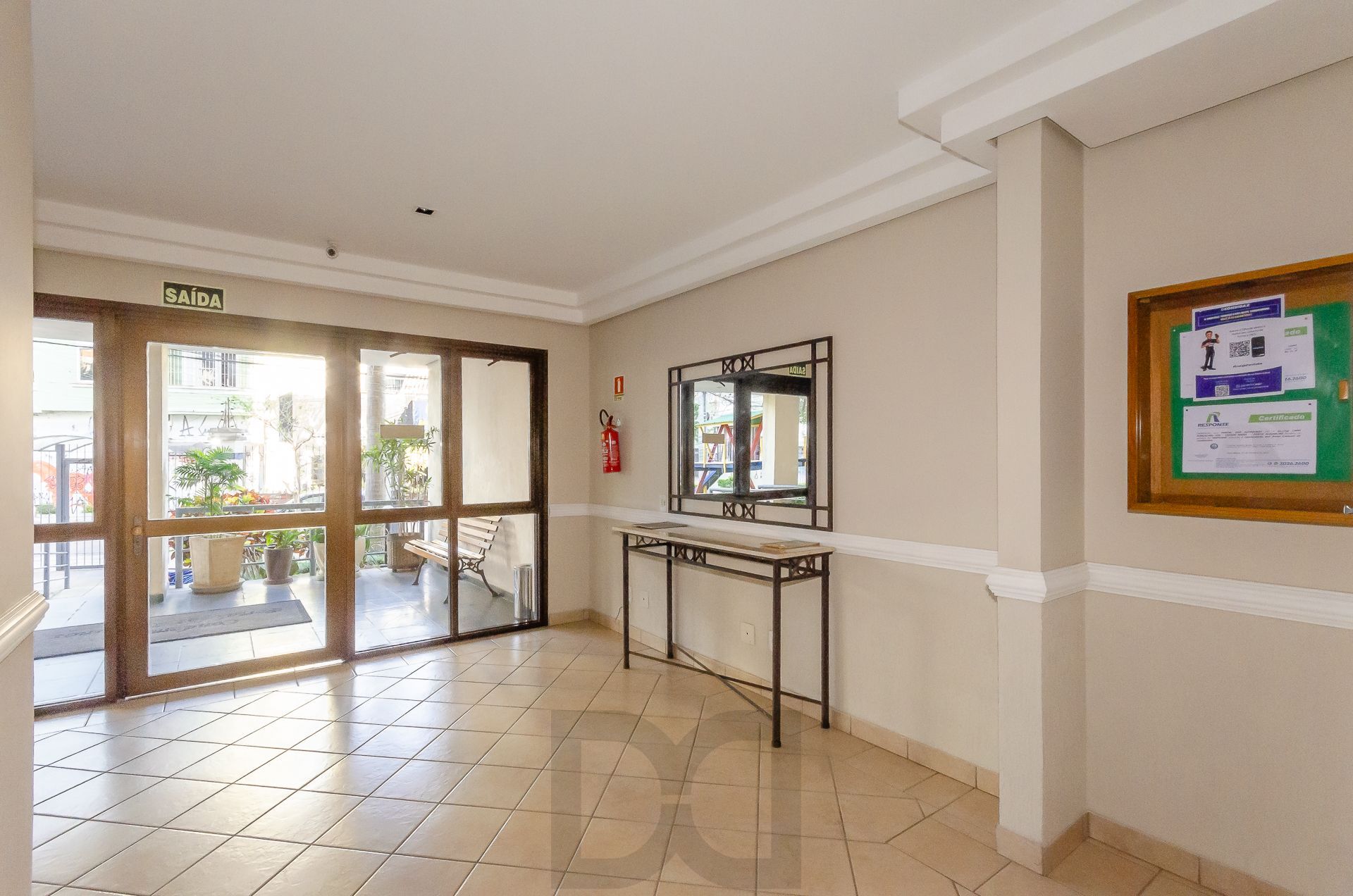Edifício Portal dos Açorianos - Apartamento Cidade Baixa — foto 30